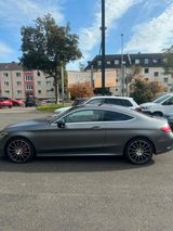 Mercedes-Benz C 220 d 4MATIC AMG Line Autom. AMG Line - Mercedes-Benz C 220 mit Diesel-Antrieb: Coupé