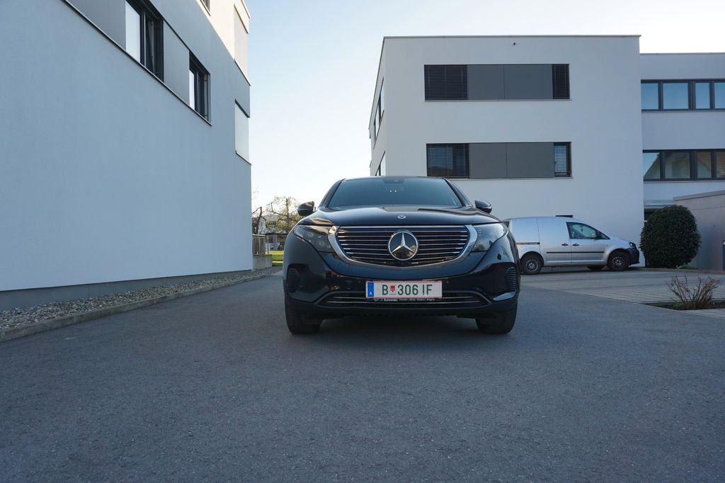 Image of Mercedes-Benz EQC