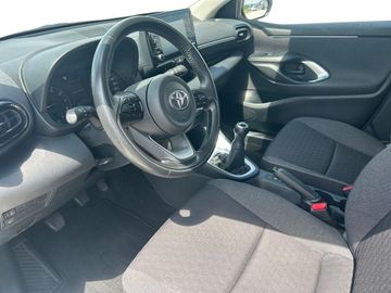 Toyota Yaris - 7