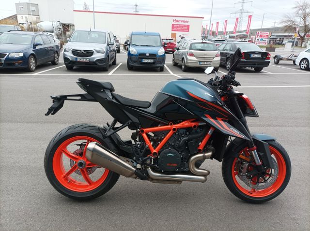 KTM 1290 SUPER DUKE R 2023 / Tech-Pack