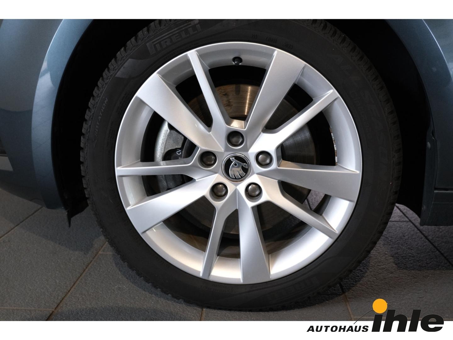 Skoda Octavia Combi Clever 1,8 TSI DSG NAVI+ACC+BLUETO