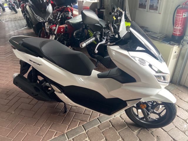 Honda PCX125  WW125