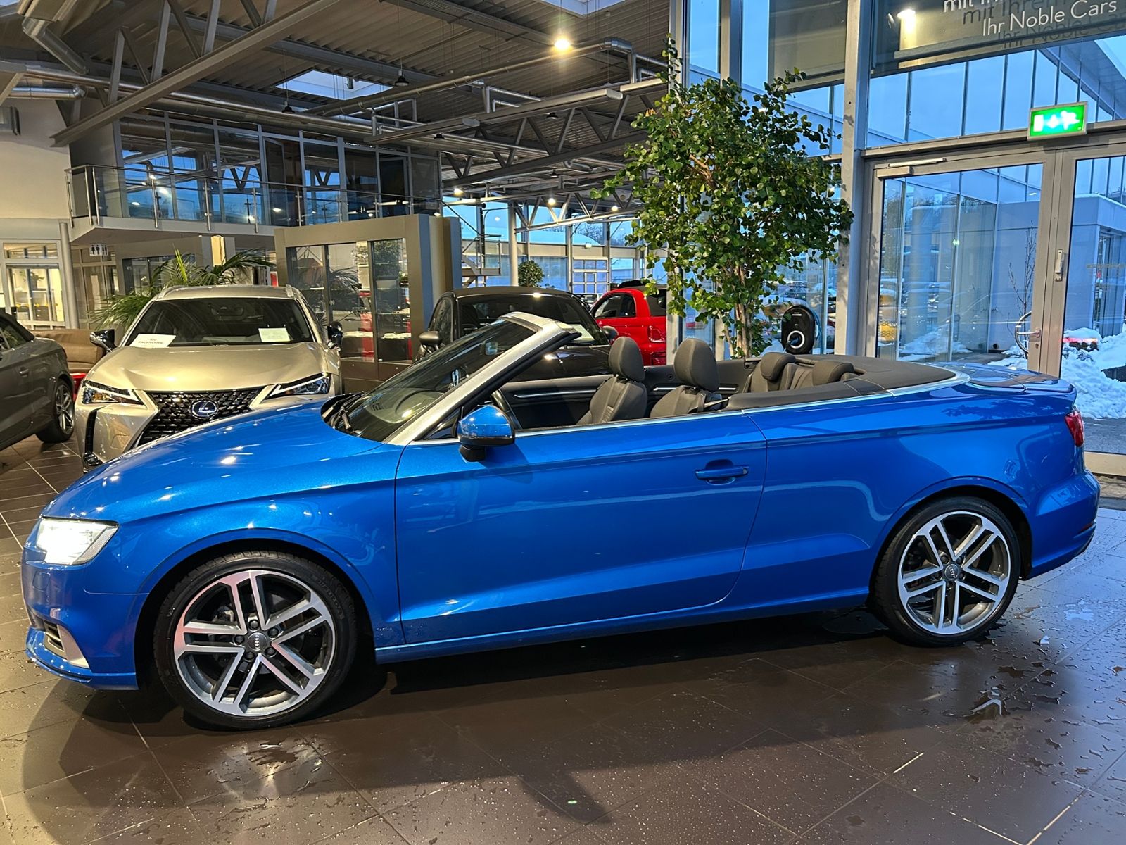 Fahrzeugabbildung Audi A3 Cabriolet 35 TFSI sport XEN NAV RFK SHZ 18"