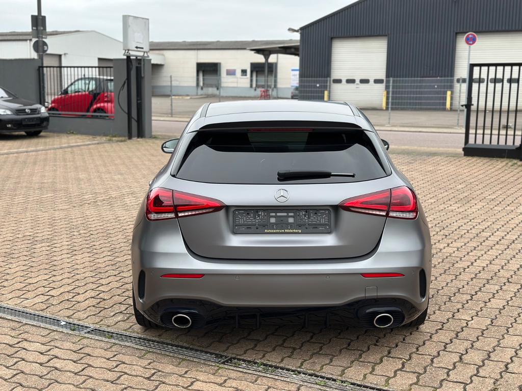 Mercedes-Benz A 35 AMG