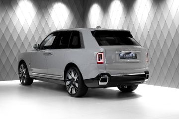 Cullinan Series II 2025 GREY/TIFFANY 4 SEATS