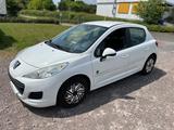 Peugeot 207 Premium HDi FAP 90*Klima*wenig Kilometer* - Peugeot 207: Weiß