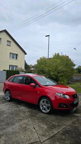 Seat Ibiza ST 1.6Tdi AHK - Seat Ibiza mit Diesel-Antrieb: Kombi, 1.6