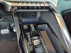 Fahrzeugabbildung Peugeot 5008 GT BlueHDI 130 EAT8 Panoramadach, 7-Sitzer