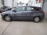 Hyundai i30 blue 1.4 Style Tüv Neu! - Hyundai i30 in Berlin