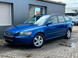 Volvo V50 Kombi 1.8 Kinetic 2HAND*KLIMA* - Volvo V50 Kinetic mit Benzin-Antrieb
