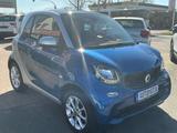 Smart ForTwo fortwo coupe Automatik 1 Hand 9900km - silberne Smart ForTwo