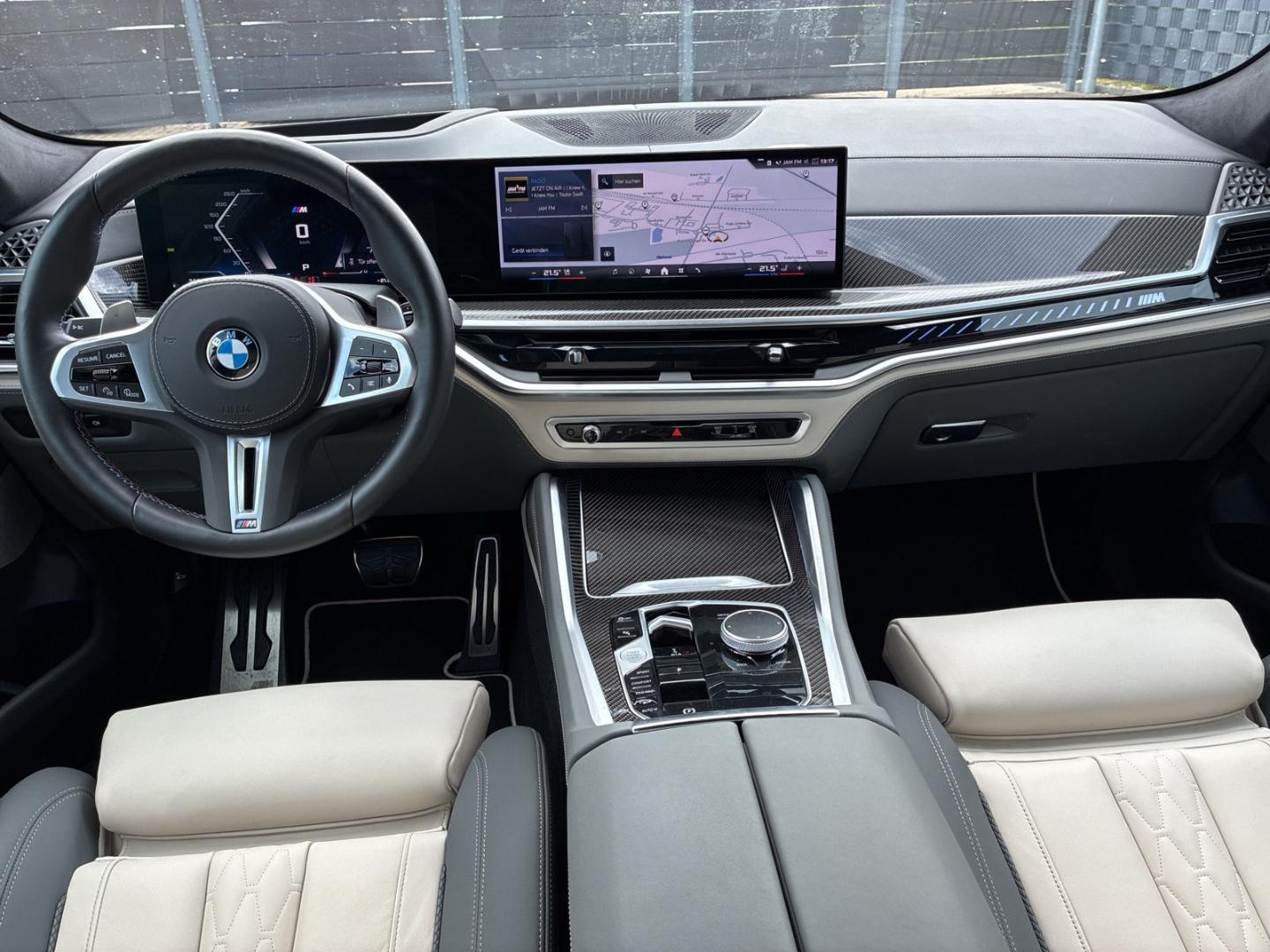 BMW X6 M60 xDrive M Sportpaket Pro HuD AHK Carbon   