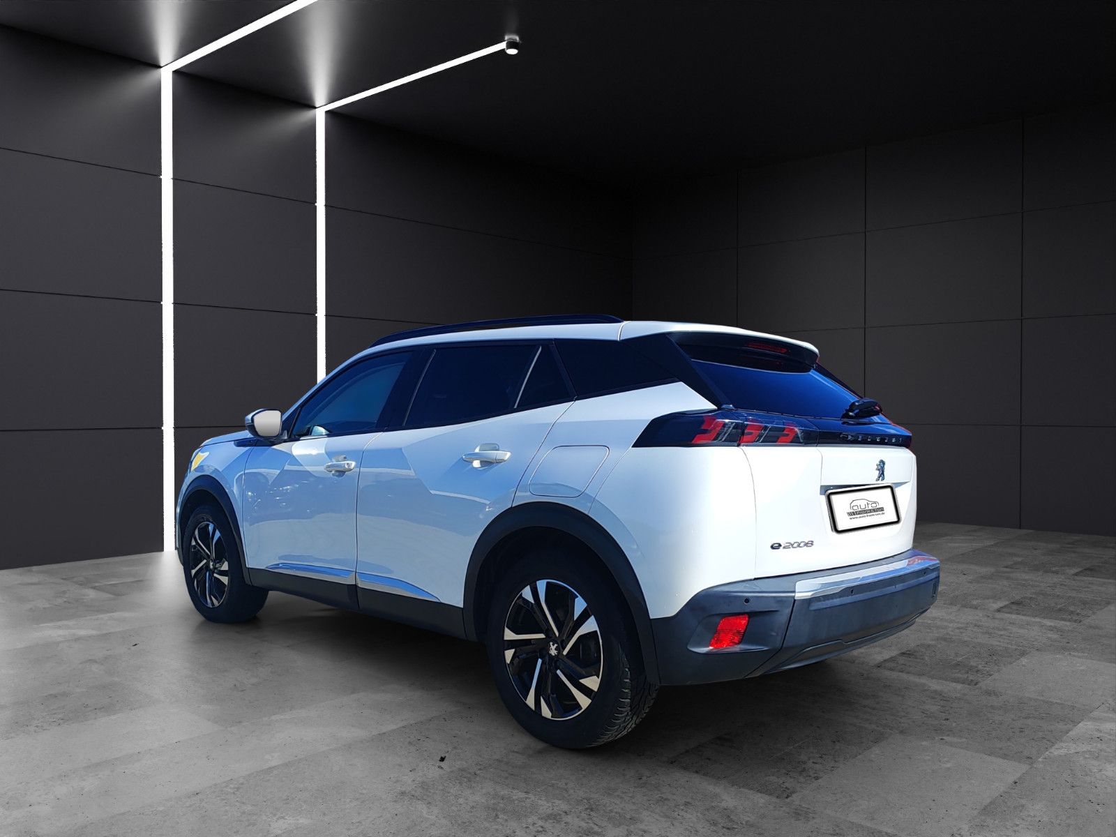 Fahrzeugabbildung Peugeot 2008 e- Allure Pack*Navi*Apple CarPlay*Shz*