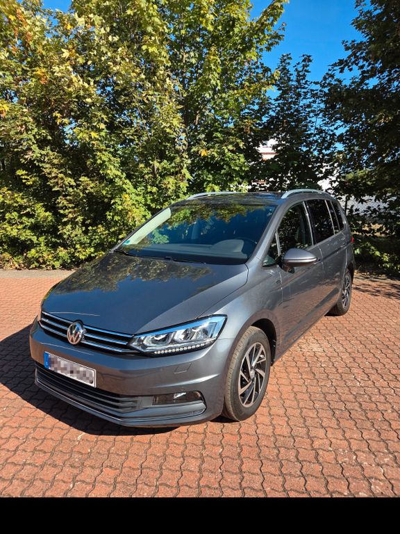 Image of Volkswagen Touran