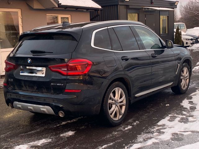 BMW X3 xDrive 20d xLine PANORAMA/NAVI-SYS/CAR PLAY/