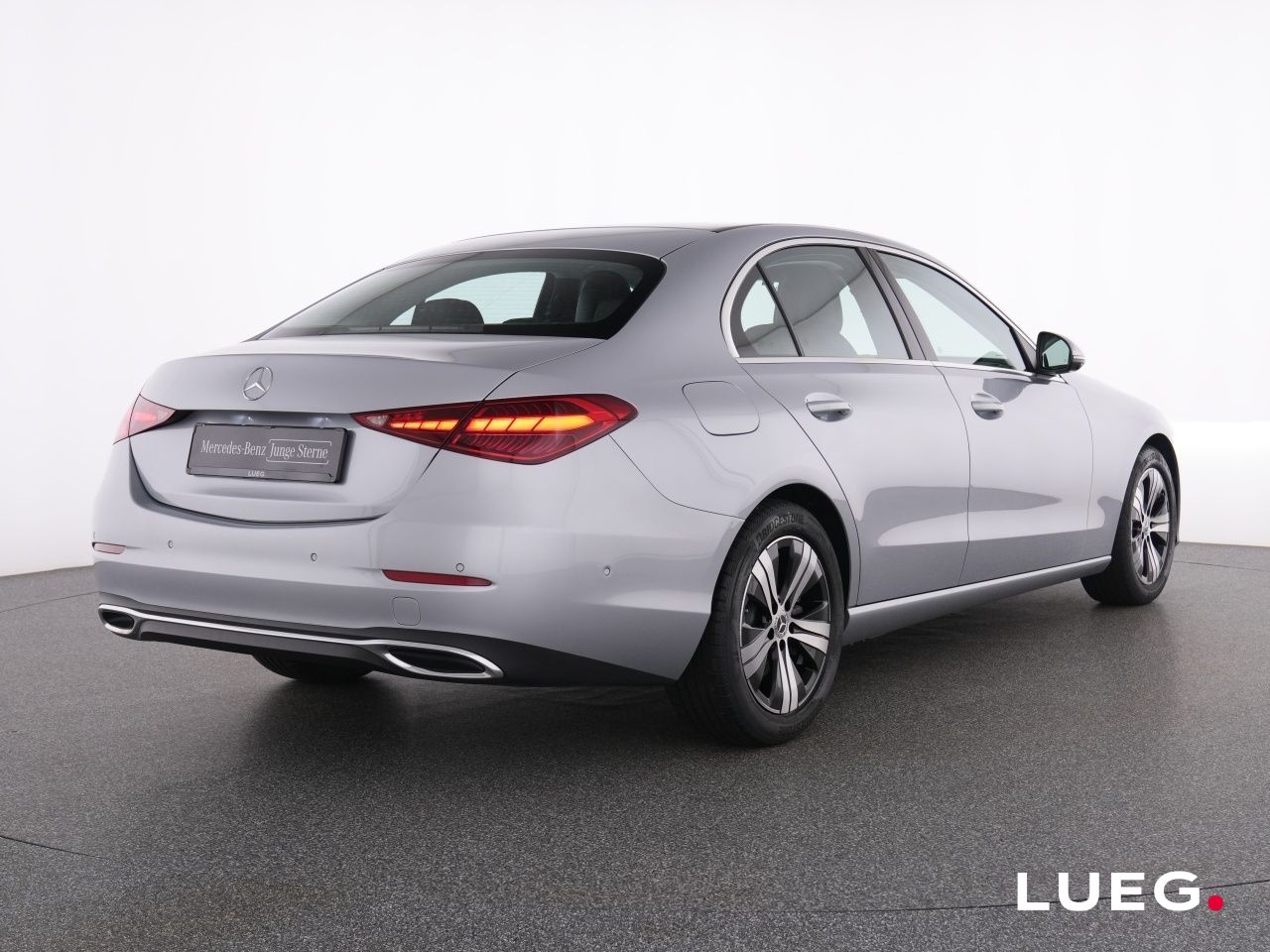 Mercedes-Benz C 180 Avantgarde+MBUX+DLight+Memory+Amb+SHZ+360° imagem 3