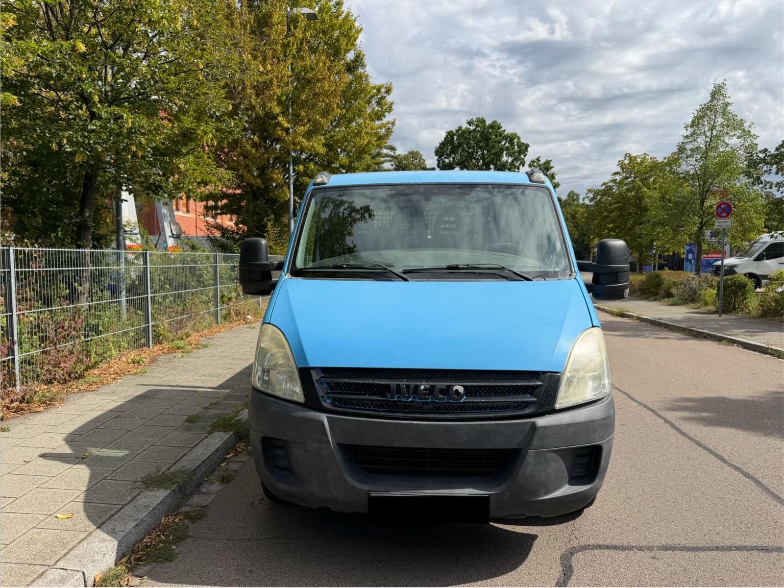 Iveco Daily 2.3 HPi Pritsche Doka 