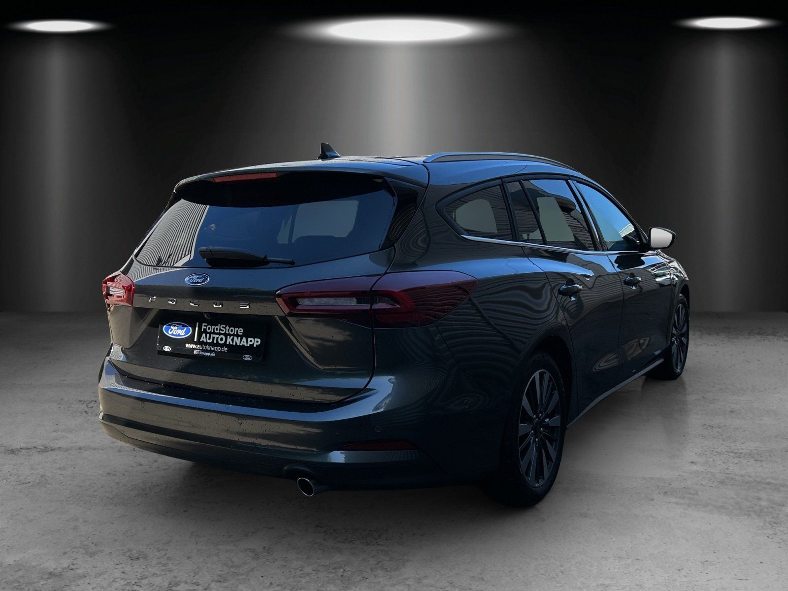Fahrzeugabbildung Ford Focus Titanium X Winter P. B&O e.Call LM 17Z LED