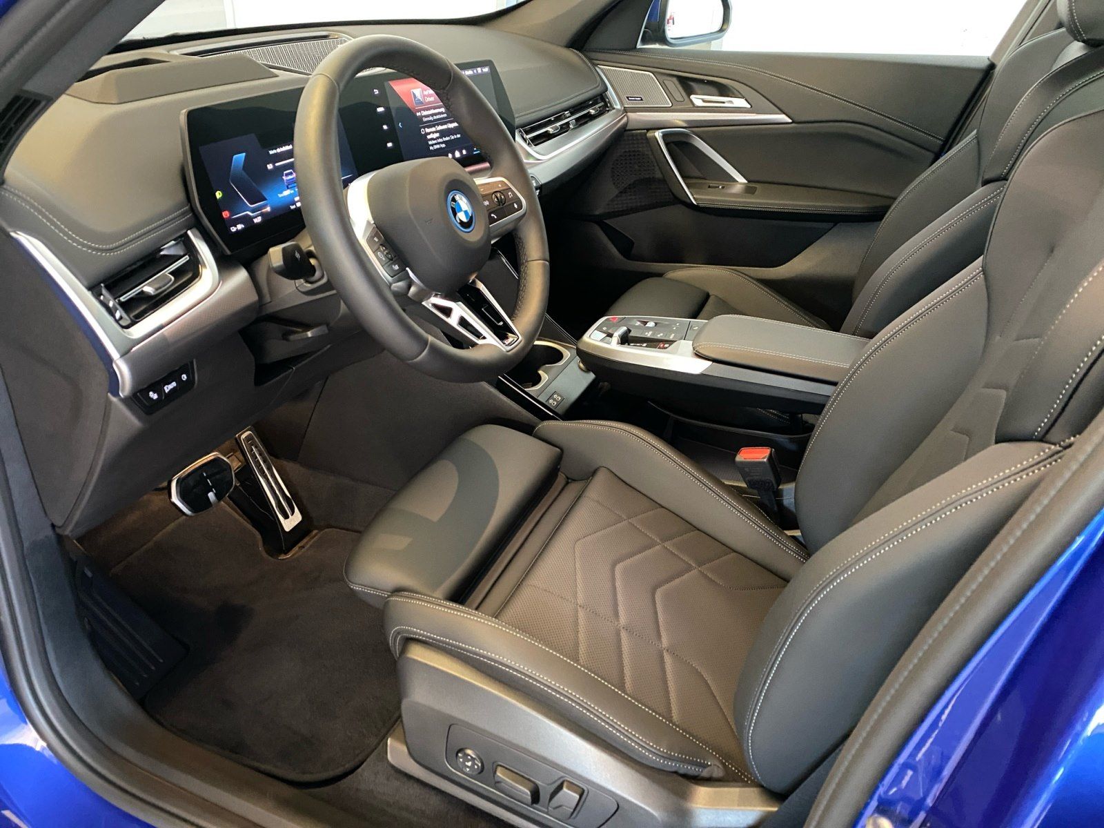 BMW iX1 - Bild 6