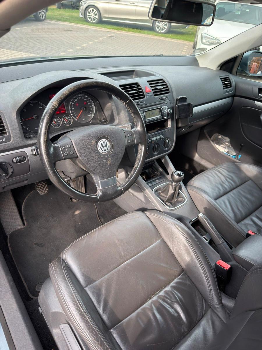 Volkswagen Golf 2009 — photo 7