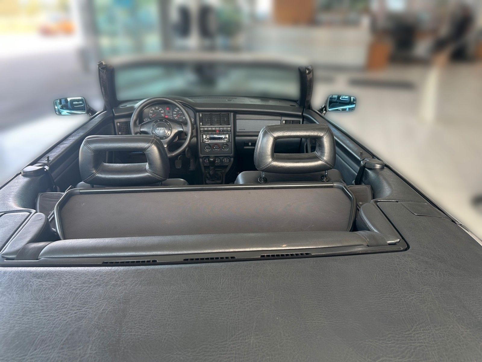 Fahrzeugabbildung Audi 80 Cabriolet 2.0 *IM KUNDENAUFTRAG*