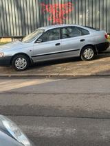 Toyota Carina 1.6 Benzin - Toyota Carina mit Benzin-Antrieb