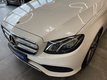 Mercedes-Benz E 200 T-Modell Avantgarde Aut. *NAVI*LED*KAM*