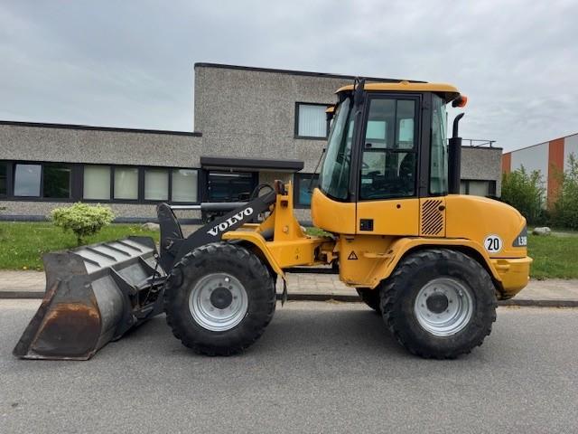 Volvo L 30 B      Schaufel  Gabel 1 Hd