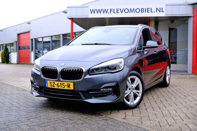 BMW 218 Active Tourer 2-serie 218i Executive Launch