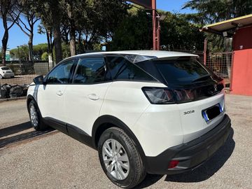 Peugeot 3008 - 8