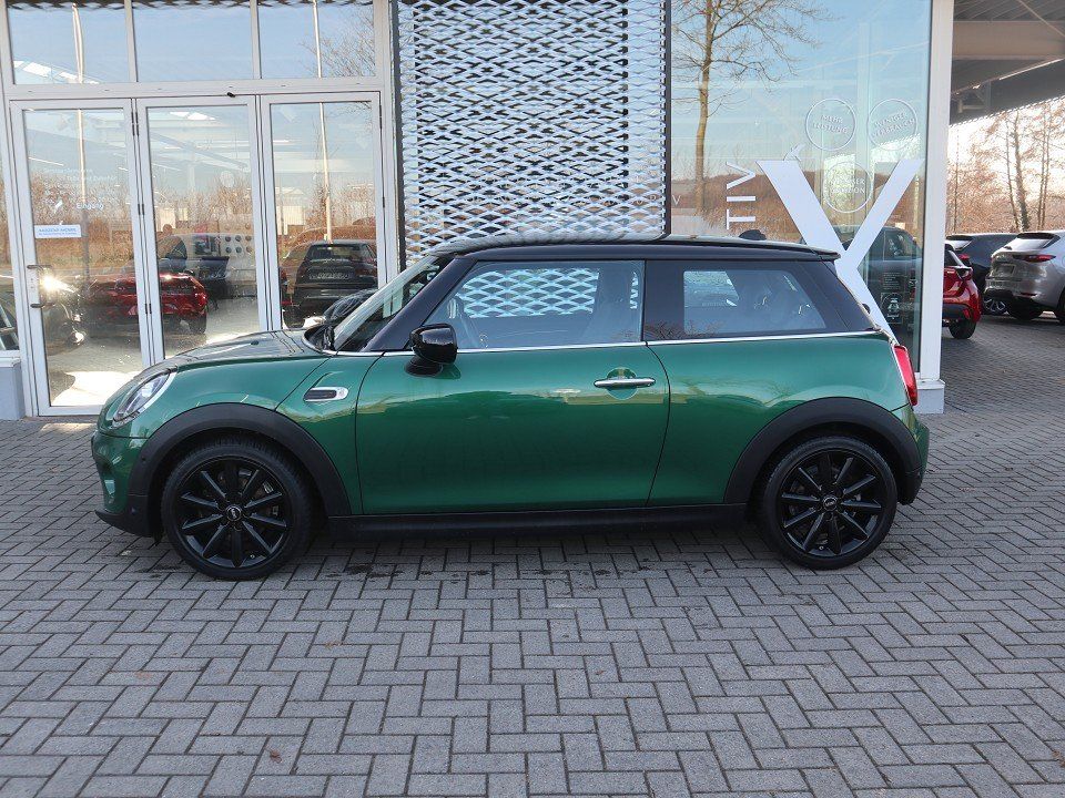 Fahrzeugabbildung MINI Cooper 1.5 Scheibenheiz. CarPlay NAVI EPH SHZ