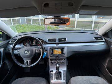 Volkswagen Passat Variant - 11