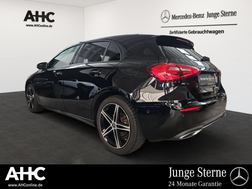 Fahrzeugabbildung Mercedes-Benz A 220 d Progressive Night Navi Standhzg. KAM LED