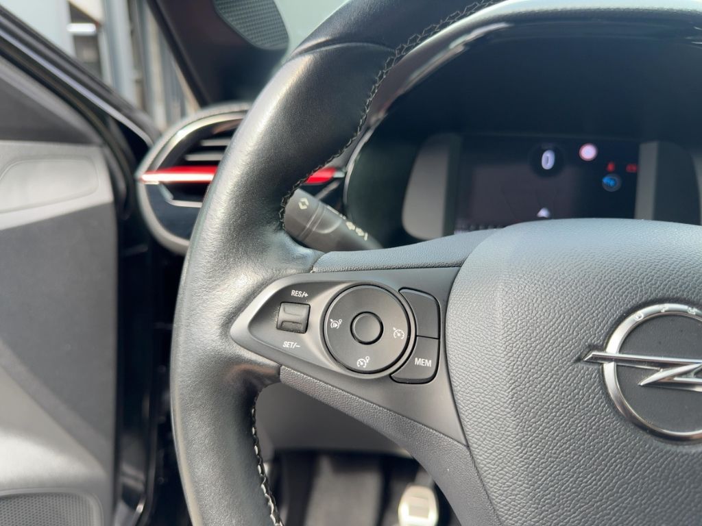 Fahrzeugabbildung Opel Corsa GS, AHK, SHZ, Apple CarPlay / Android Auto