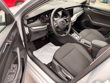 Skoda Octavia - 5