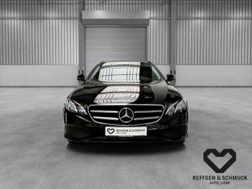 Mercedes E 200 - 2