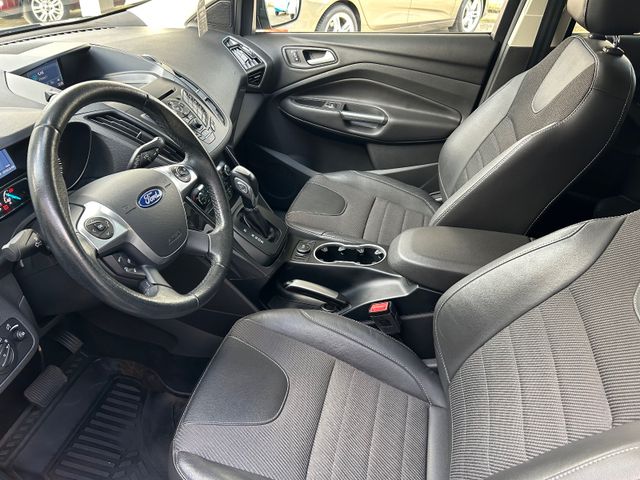 Fahrzeugabbildung Ford Kuga Titanium 1.5 Allrad Autom.+Navi+LM Allw.+BT