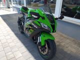 Kawasaki NINJA ZX-10R mit Zubehör - KAWASAKI 10R NINJA ZX