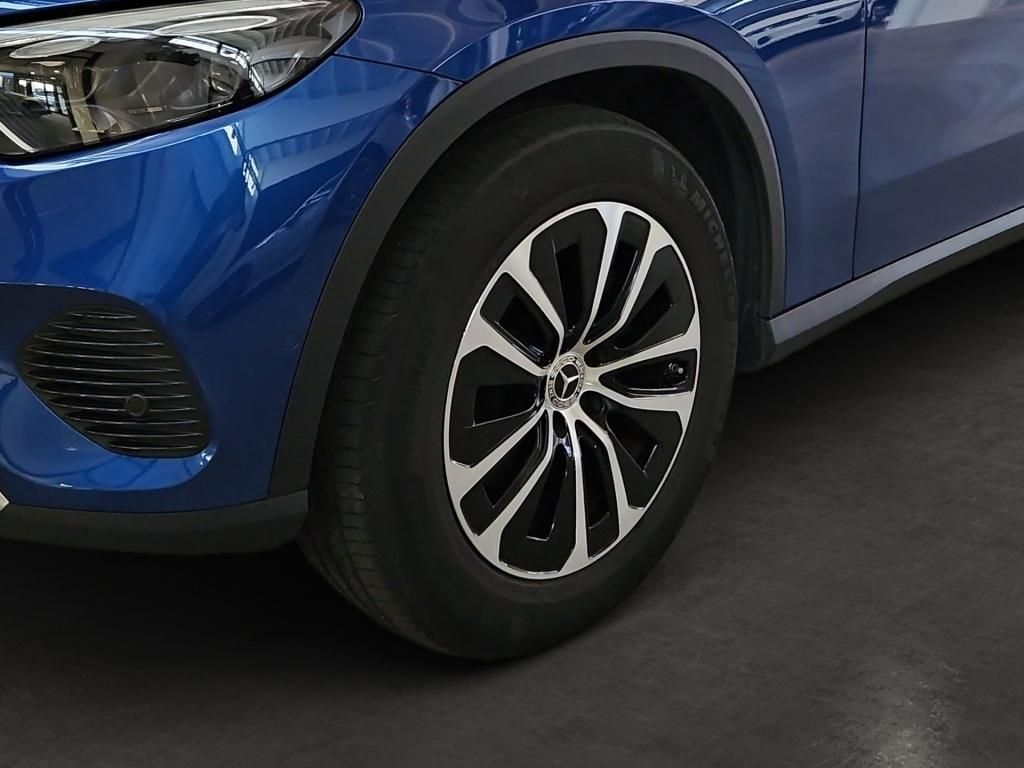 Fahrzeugabbildung Mercedes-Benz GLC 200 4M Avant AHK Pano HUD 360° LED Burmester