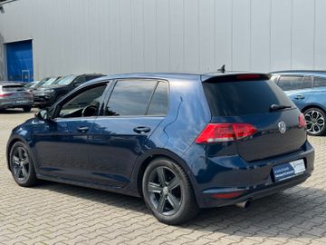 Volkswagen Golf - 9