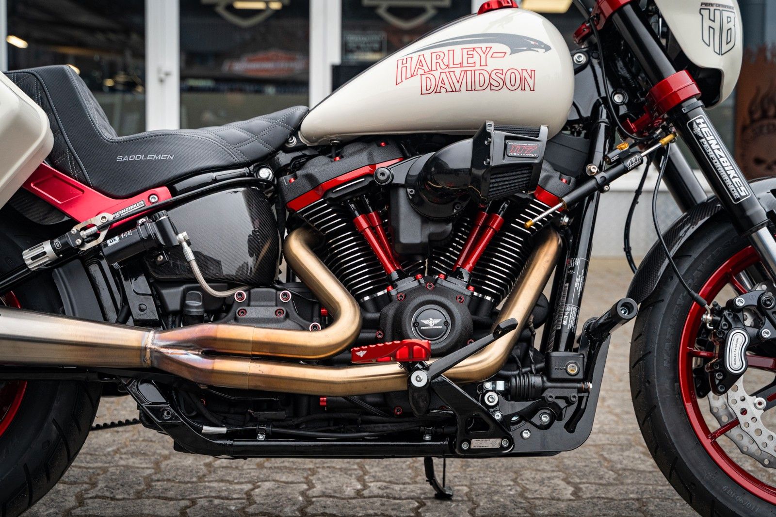 Fahrzeugabbildung Harley-Davidson FXLRS Low RiderS Extreme- Clubstyle Bike 1of1