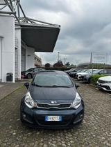 Kia KIA Rio 1.1 CRDi 5p.Cool NEO PATENTATO - Kia Rio mit Diesel-Antrieb: 1.1