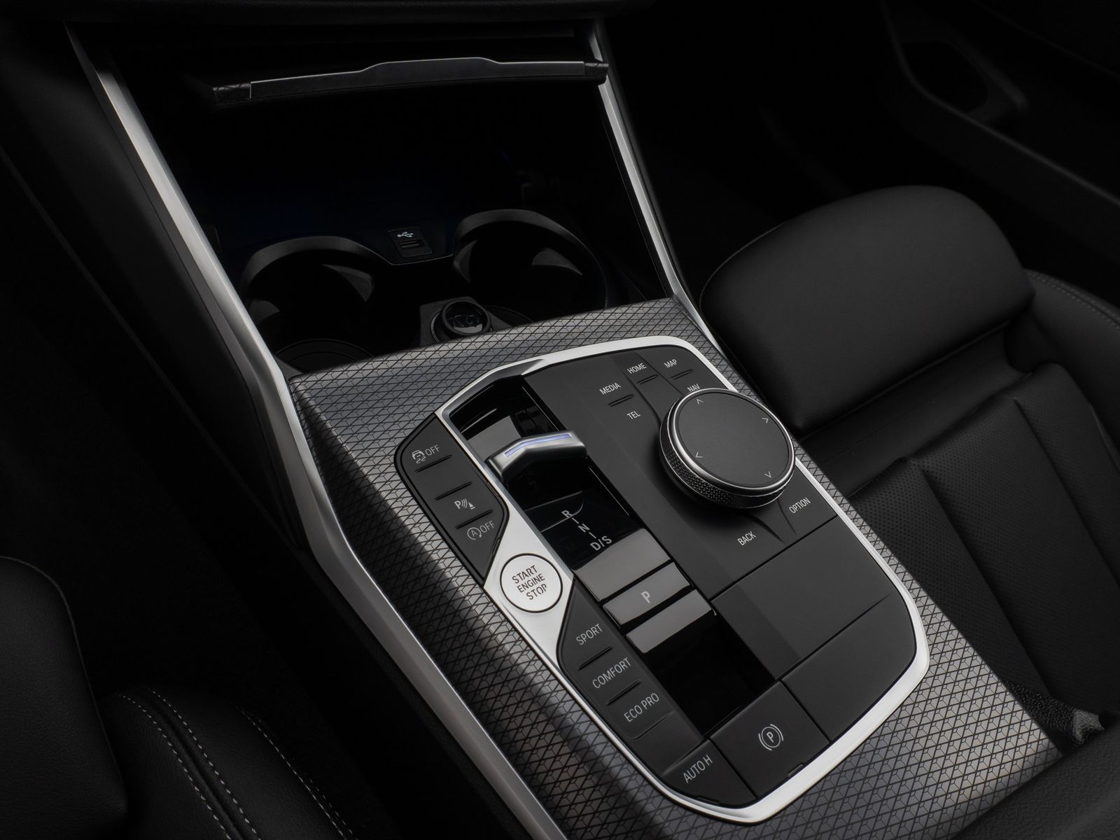 Fahrzeugabbildung BMW 318i M Sport Kamera DAB Lenkrhzg Komfort Alarm