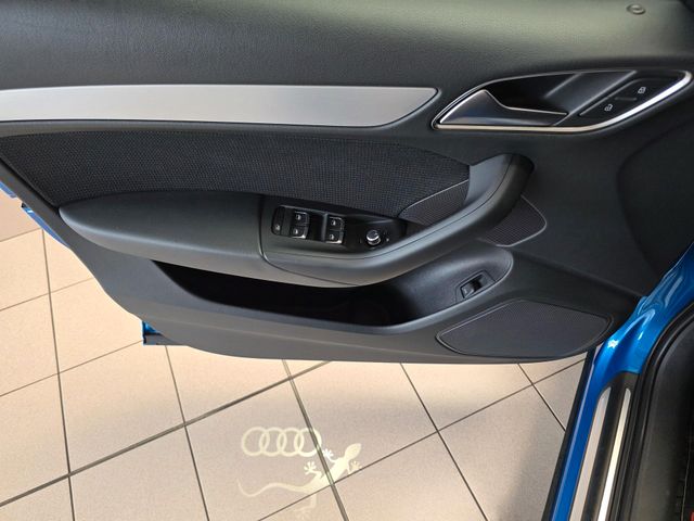 AUDI Q3 — Foto 15