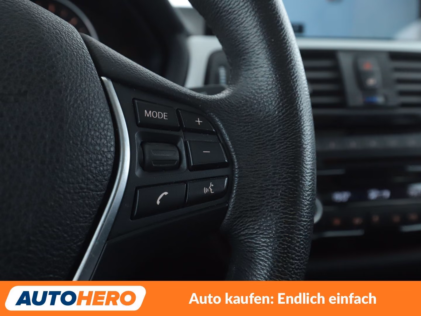 BMW 3er 320i Advantage Aut.*NAVI*LED*TEMPO*PDC*SHZ*