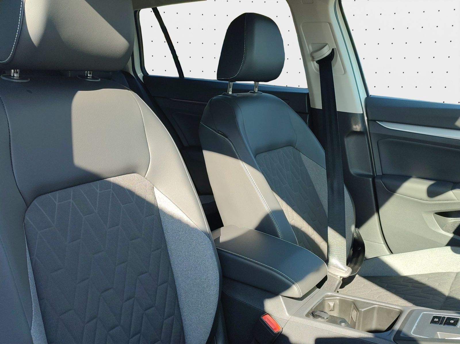 Volkswagen Golf - Bild 6