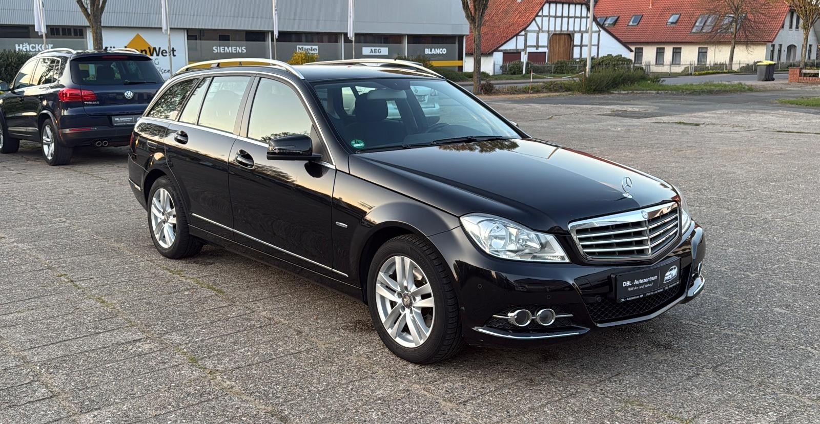 Mercedes-Benz C 220D Automatik,Scheckheft,PDC