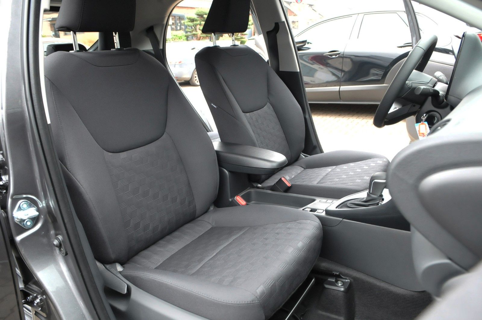 Mazda 2 Hybrid - Bild 34