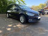 Volkswagen Touran 1.4 TSI DSG Comfortline BMT Comfortline - VW Touran Gebrauchtwagen in Hamburg