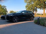 Volvo XC60 D4 AWD R Design LED/Navi/ACC/BLIS 21 Zoll  - Volvo XC60 von privat